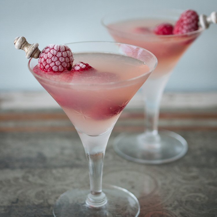 Raspberry Lemon Drop Martini - a Lemon Drop with a Twist ...